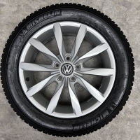 17 inch originele Dijon velgen + winterbanden Volkswagen Caddy Cargo set 2