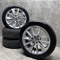 18 inch velgen + zomerbanden Skoda Karoq 57A601025D8Z8