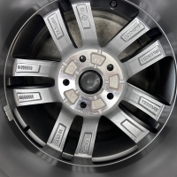 17 inch originele Salvador velgen + zomerbanden Volkswagen Golf 5TA601025G