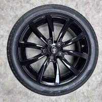 17 inch originele velgen + zomerbanden Toyota Auris