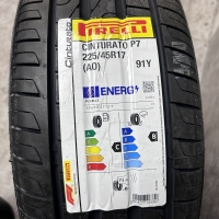 17 inch originele velgen + zomerbanden Toyota Auris