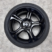 17 inch originele velgen + zomerbanden Renault Clio IV 403006380R
