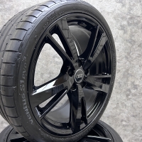 19 inch originele audi sport velgen + zomerbanden Audi A3 S3 RS3 8V0601025FH zwart