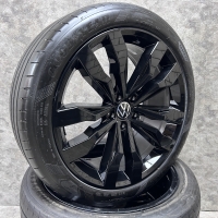 zwarte 20 inch originele Suzuka velgen + zomerbanden Volkswagen Tiguan 5NA601025G