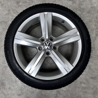 17 inch originele velgen + zomerbanden Volkswagen Golf | Caddy | Passat 3AA601025E