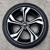 20 inch originele Audi sport velgen + zomerbanden Q3 83A601025AC set 4