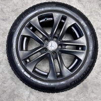 17 inch originele velgen + all season banden Mercedes C klasse W204 A2044017502 zwart