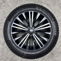 18 inch originele Nizza velgen + all season banden Volkswagen Tiguan 5NA601025C