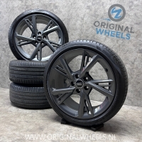 18 inch originele velgen +  zomerbanden Audi A3 S3 8Y 8Y060102G set 3