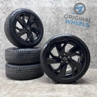 17 inch originele velgen + Falken all season banden Opel Astra L 9843281580