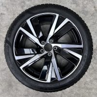 18 inch originele 5 spoke velgen + winterbanden Volvo V60 32243392