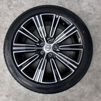 18 inch originele inscription velgen + zomerbanden Volvo V60 31471312