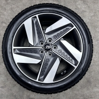 19 inch originele velgen + zomerbanden Hyundai Kona 52910-M5420