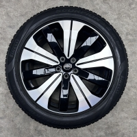 19 inch originele velgen + all season banden Volvo XC40 Pure Electric 32143627 | 32143628