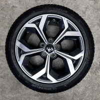 17 inch originele Taranis velgen + banden Kia  CEED 52910-J7400