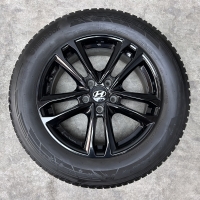 17 inch originele velgen + winterbanden Hyundai Tucson