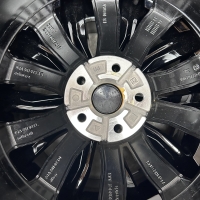 18 inch Grange Hill velgen + zomerbanden Volkswagen T-Roc 2GA601025AB zwart