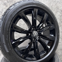 18 inch Grange Hill velgen + zomerbanden Volkswagen T-Roc 2GA601025AB zwart
