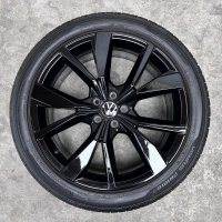 18 inch originele Misano velgen + zomerbanden VW t-cross | Taigo zwart 2G7601025G