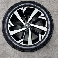 16 inch originele Torsby velgen + zomerbanden Volkswagen Polo 2G0601025T