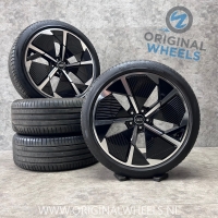 21 inch originele RS velgen + zomerbanden Audi Q4 e-tron 89A601025A  89A601025S