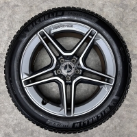 19 inch originele AMG velgen + all season banden Mercedes GLB GLA A2474011500