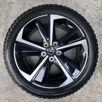 17 inch originele velgen + winterbanden Opel Astra L  9847065380 set 5