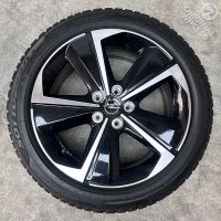 17 inch originele velgen + winterbanden Opel Astra L  9847065380 set 5