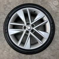 17 inch originele velgen + zomerbanden Skoda Fabia 6V0601025C