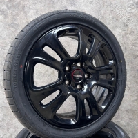 17 inch originele velgen + zomerbanden Mini JCW 6855119 style 510