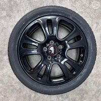 17 inch originele velgen + zomerbanden Mini JCW 6855119 style 510