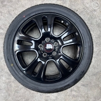 17 inch originele velgen + zomerbanden Mini JCW 6855119 style 510