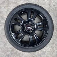 17 inch originele velgen + zomerbanden Mini JCW 6855119 style 510