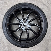 17 inch RC Desgin velgen + zomerbanden Renault Clio V