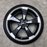 19 inch originele rotor velgen + zomerbanden Audi RS3 8V0601025FD | 8V0601025FA