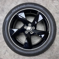 17 inch originele velgen + zomerbanden Skoda Kamiq 657601025AD