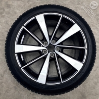 19 inch originele Polestar 2 velgen + winterbanden 31680895 | 32134523 set C