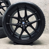 18 inch originele M velgen + winterbanden BMW 1 serie F40 style 554 M 8092354 set A