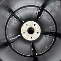 19 inch originele Tilburg velgen + winterbanden Volkswagen ID.Buzz 1T3601025J