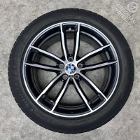 18 inch originele velgen + winterbanden BMW 5 serie G30 G31 style 662 8093405