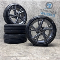 18 inch originele velgen + zomerbanden Audi A3 S3 8Y 8Y060102G set B