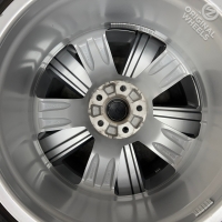 20 inch originele velgen + winterbanden Audi E-Tron 4KE601025S set A
