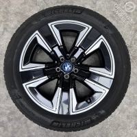 19 inch originele velgen + winterbanden BMW IX3 G08 styling 842 6895627 set B