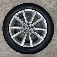 17 inch originele Merano velgen + winterbanden Volkswagen Passat 2GA601025M set B