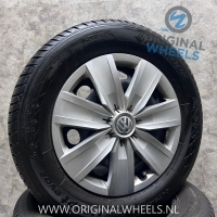 16 inch originele stalen velgen + winterbanden Volkswagen Passat